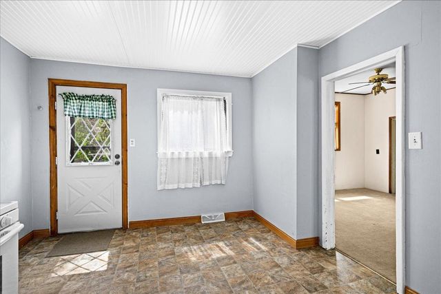 720 N 23rd Avenue W, Duluth, MN 55806
