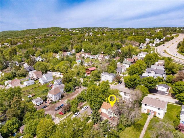 720 N 23rd Avenue W, Duluth, MN 55806