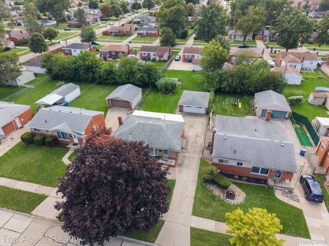 11854 Hovey Street, Warren, MI 48089