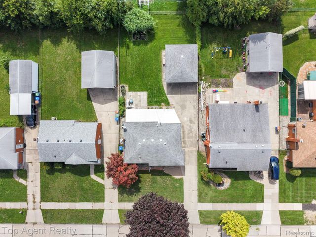 11854 Hovey Street, Warren, MI 48089