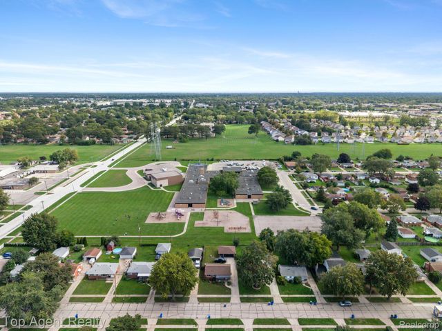 11854 Hovey Street, Warren, MI 48089