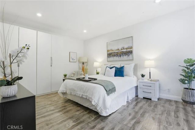 4189 Vineland Avenue 111, Studio City, CA 91602