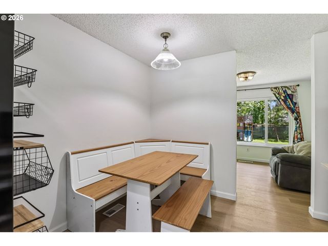17940 Sw FRANCES St, Beaverton, OR 97003