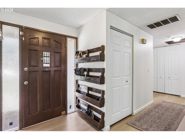 17940 Sw FRANCES St, Beaverton, OR 97003