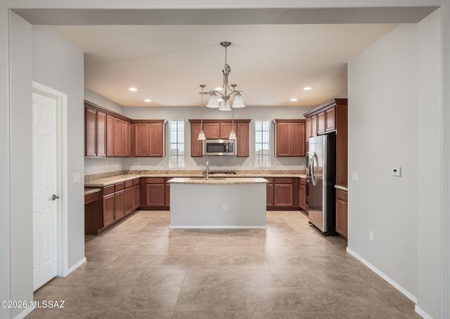 12047 N Golden Mirror Drive, Marana, AZ 85658