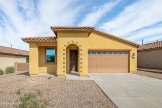 12047 N Golden Mirror Drive, Marana, AZ 85658