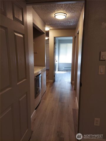 5002 S 58th Street, Tacoma, WA 98409