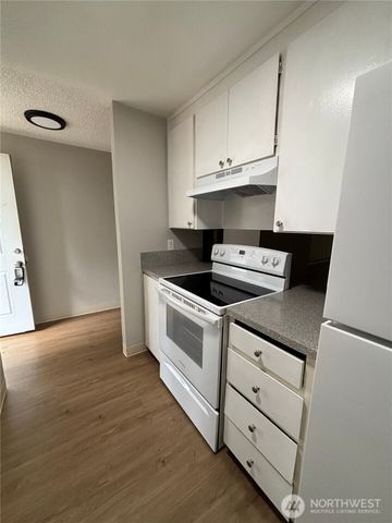 5002 S 58th Street, Tacoma, WA 98409