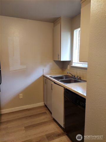 5002 S 58th Street, Tacoma, WA 98409