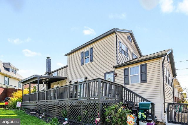 210 W DAUPHIN ST, Enola, PA 17025