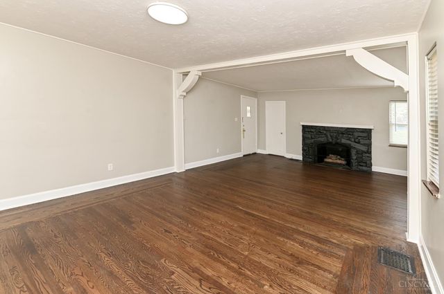 506 Mentola Avenue, Delhi Twp, OH 45205