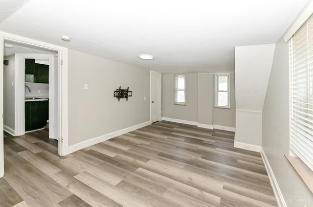506 Mentola Avenue, Delhi Twp, OH 45205