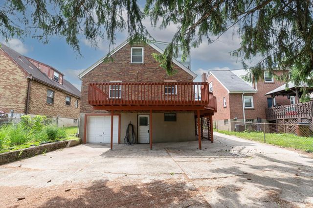 506 Mentola Avenue, Delhi Twp, OH 45205