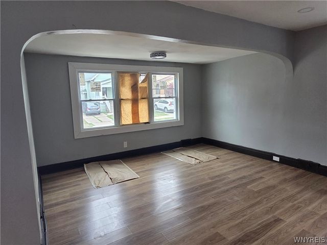 267 Roslyn Street, Buffalo, NY 14215