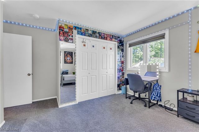 6821 Thornapple Drive, Mayfield Village, OH 44040