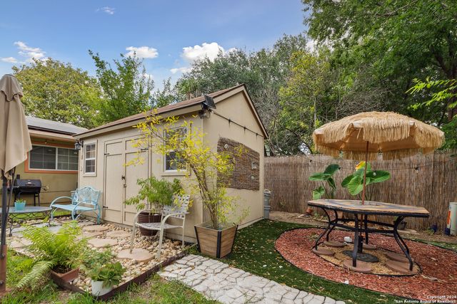 6738 SPRING MANOR ST, San Antonio, TX 78249