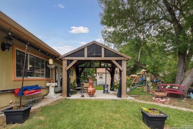 6738 SPRING MANOR ST, San Antonio, TX 78249