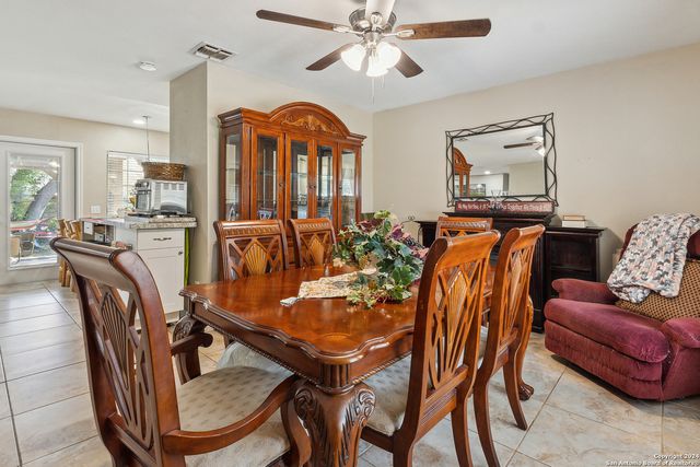 6738 SPRING MANOR ST, San Antonio, TX 78249