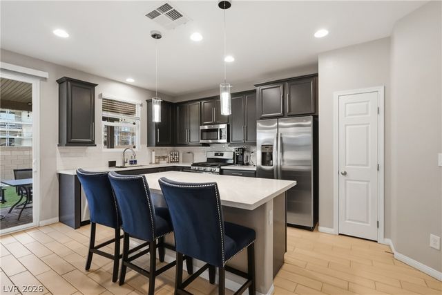 1921 Rini Ridge Avenue, North Las Vegas, NV 89031