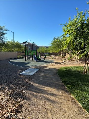 1921 Rini Ridge Avenue, North Las Vegas, NV 89031