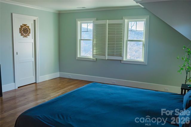 11 Lila Lane, Clyde, NC 28721