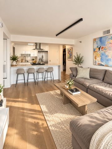 1309 N Wells Street 706, Chicago, IL 60610