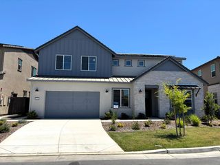 5726 Secret Creek Dr, Rocklin, CA 95677
