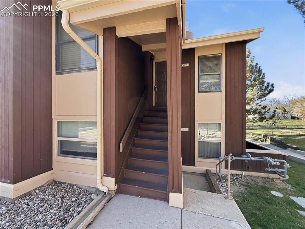 4533 N Carefree Circle B, Colorado Springs, CO 80917
