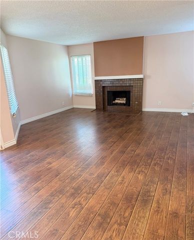 1766 Sinaloa 177, Simi Valley, CA 93065