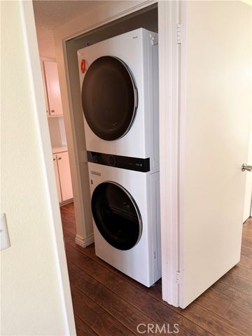 1766 Sinaloa 177, Simi Valley, CA 93065