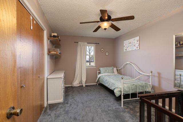 542 N Locust Street, Marshfield, MO 65706