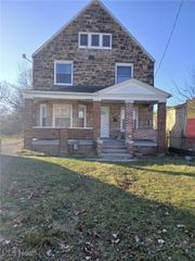 3520 E 140th Street, Cleveland, OH 44120