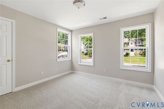 12001 Swift Crossing Dr, Chesterfield, VA 23112