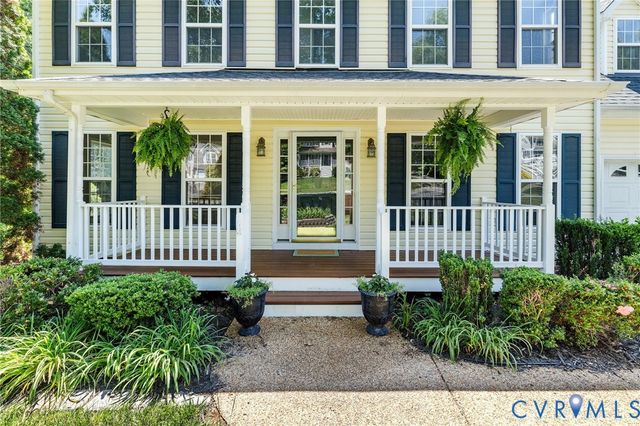 12001 Swift Crossing Dr, Chesterfield, VA 23112