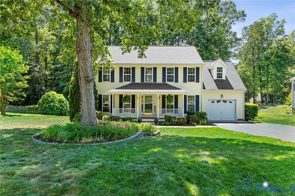 12001 Swift Crossing Dr, Chesterfield, VA 23112