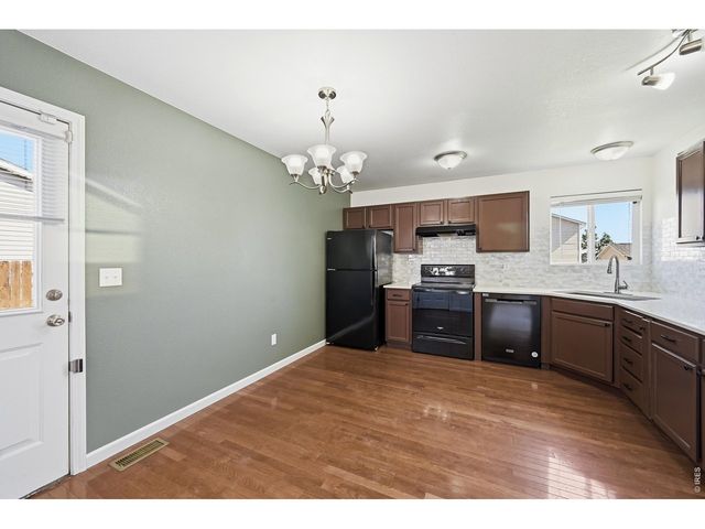 2915 Ptarmigan Dr, Evans, CO 80620
