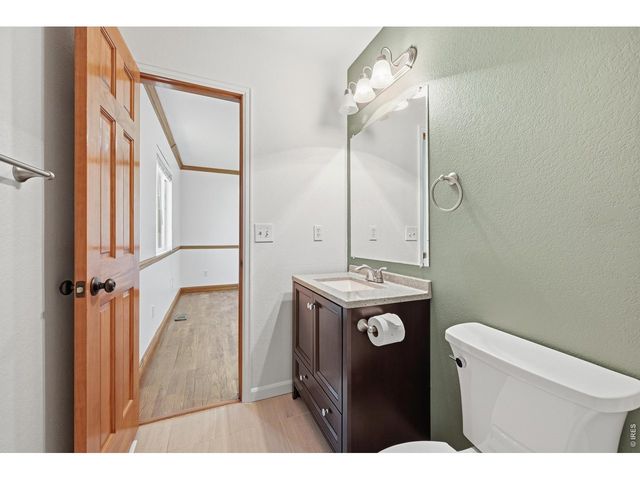 2915 Ptarmigan Dr, Evans, CO 80620