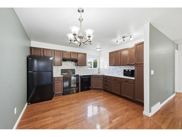 2915 Ptarmigan Dr, Evans, CO 80620