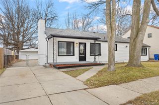 22513 Heussner Avenue, Warren, MI 48089