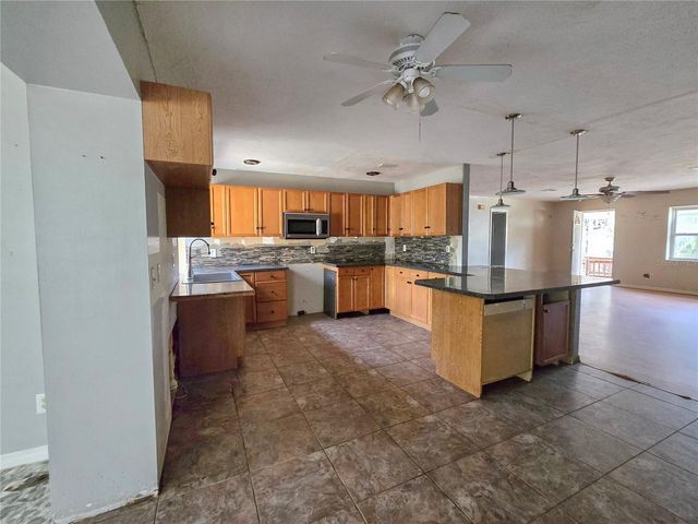 4711 S HAWKDALE POINT, Lecanto, FL 34461
