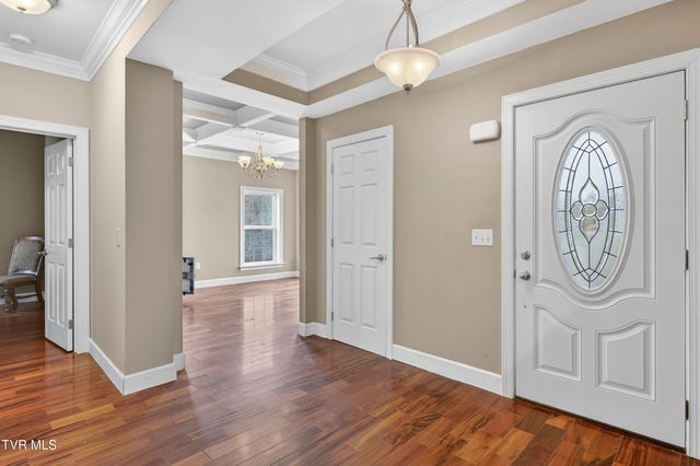 17968 Overlook Dr, Abingdon, VA 24210