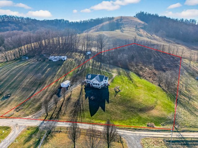 17968 Overlook Dr, Abingdon, VA 24210