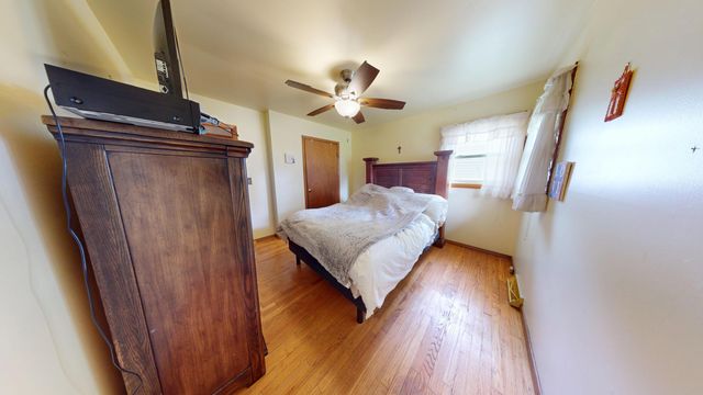 2963 W 74th Avenue, Merrillville, IN 46410