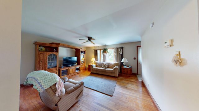 2963 W 74th Avenue, Merrillville, IN 46410