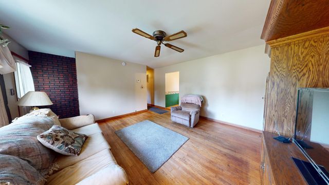 2963 W 74th Avenue, Merrillville, IN 46410