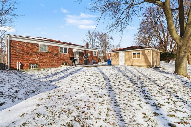 3659 Elira Lane, Waterford, MI 48328