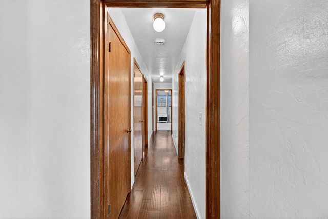 1260 Heather Glen Circle, Hollister, CA 95023