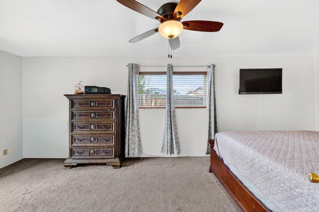 1260 Heather Glen Circle, Hollister, CA 95023