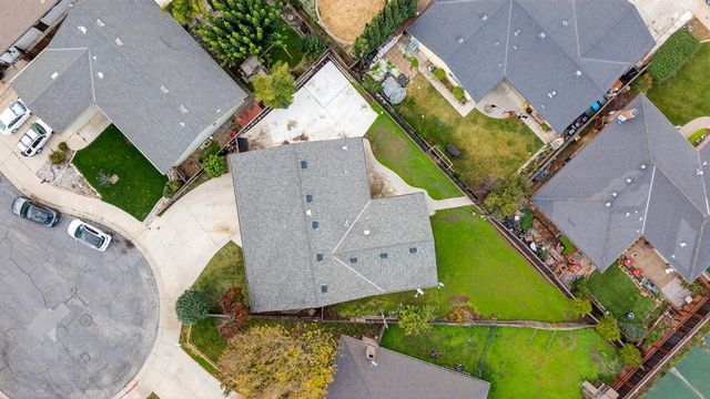 1260 Heather Glen Circle, Hollister, CA 95023