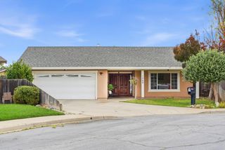 1260 Heather Glen Circle, Hollister, CA 95023